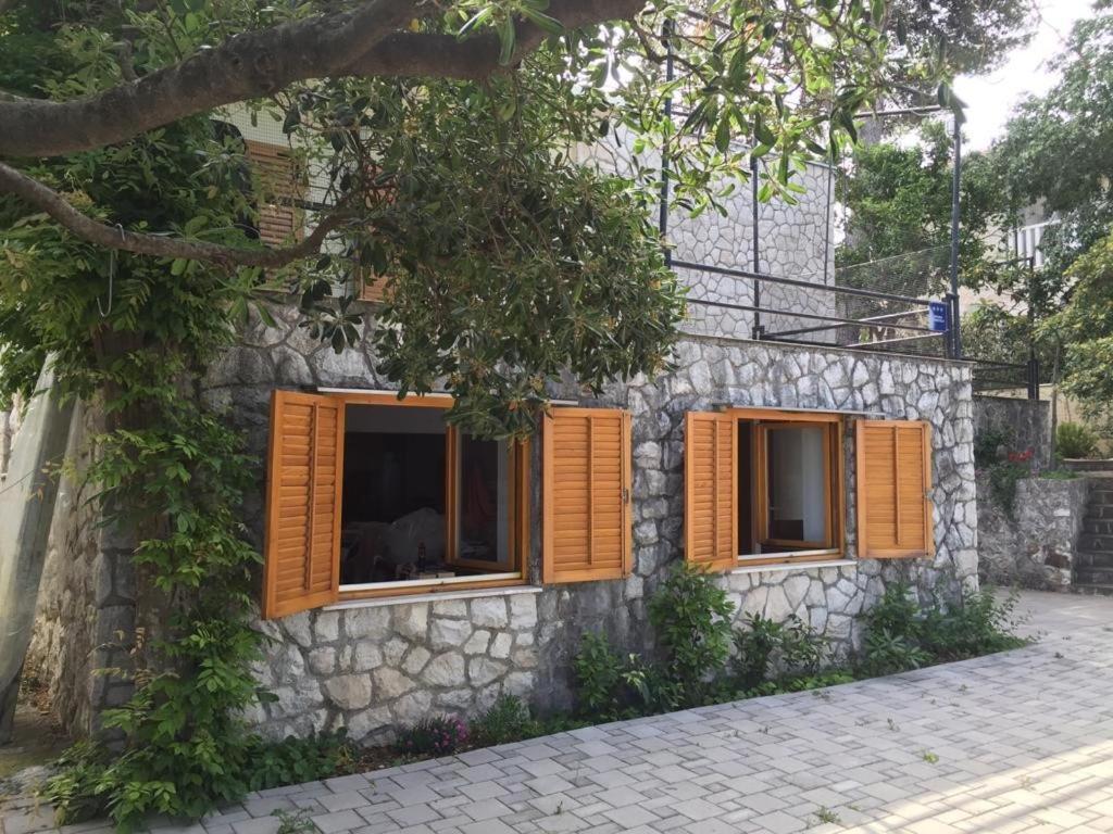 Apartamento Cozy Place On The Beach Trogir Exterior foto