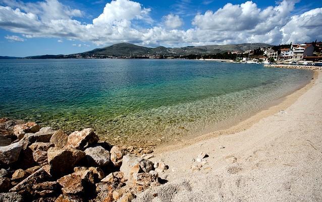 Apartamento Cozy Place On The Beach Trogir Exterior foto