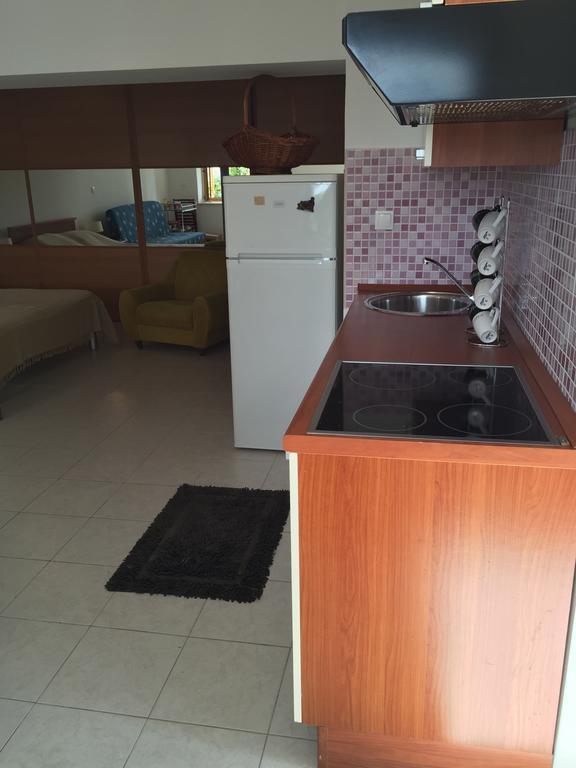 Apartamento Cozy Place On The Beach Trogir Exterior foto