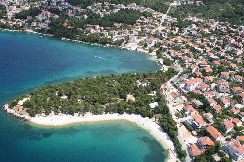 Apartamento Cozy Place On The Beach Trogir Exterior foto
