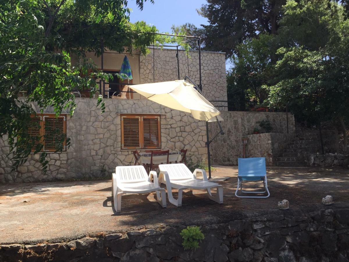 Apartamento Cozy Place On The Beach Trogir Exterior foto